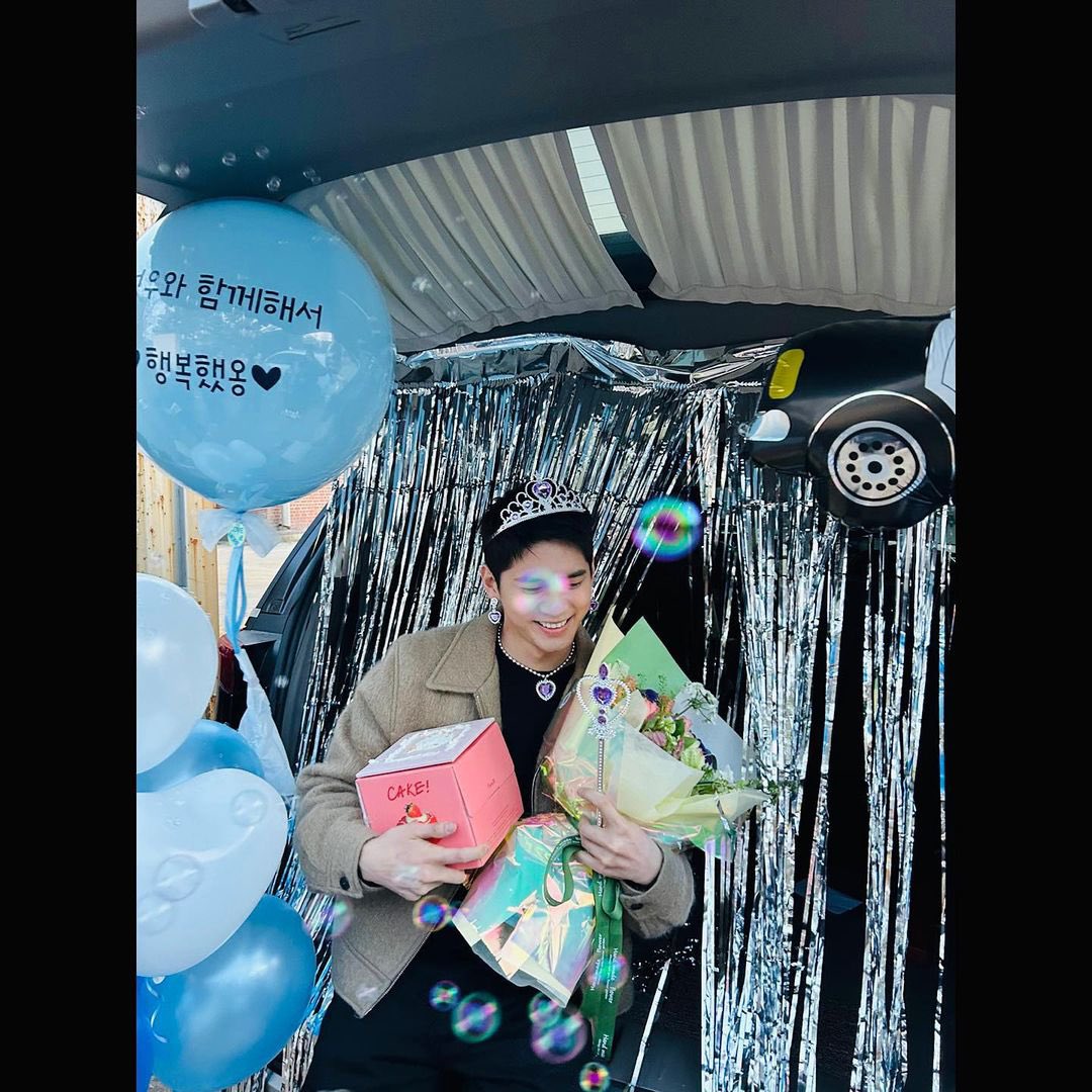 ocnge's tweet photo. Happy for the positive vibes from everyone, my smile never fades because of you. Cherishing every moment filled with laughter, I'm truly blessed to have such an amazing team. Get ready to enjoy 'Strong Woman Gang Nam-soon' and let's conquer together! https://t.co/sHPh79m37j