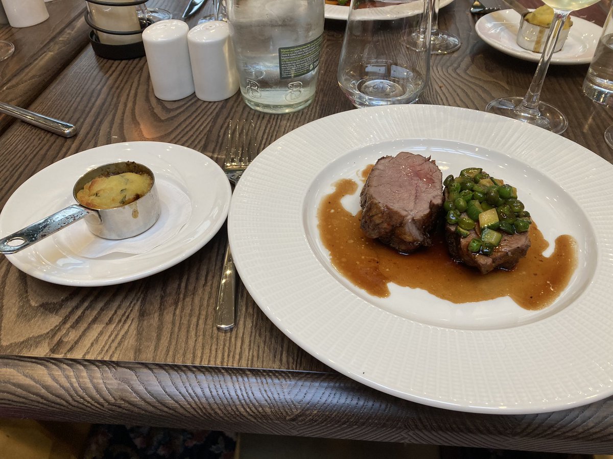 jomccoub's tweet photo. Great. Easter weekend 🐣🐣@Ballymascanlon can’t fault it . Food ,staff and surroundings excellent..totally recommend it 👏🏻👏🏻@mcardle_23 https://t.co/etReeTuf2k