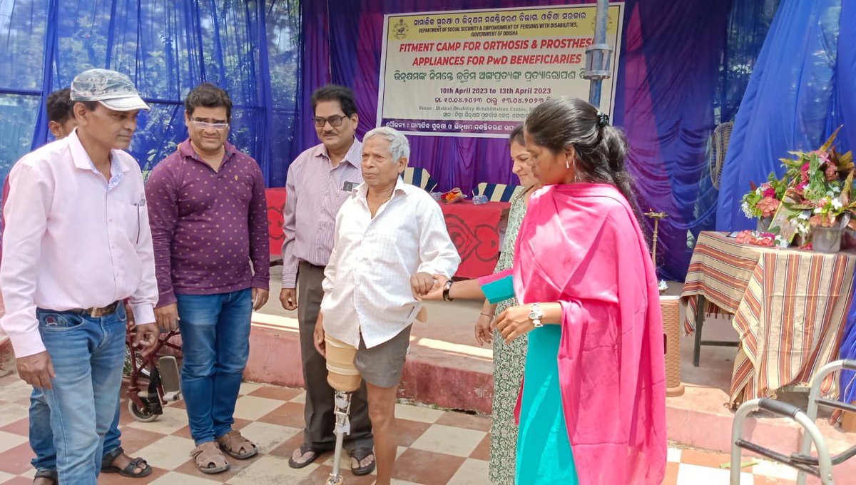 SSEPD2's tweet image. Fitment of fabricated Orthosis and Prosthesis to #PwDs at DDRC, Koraput.@CMO_Odisha @Ashokpandabbsr 
#Orthosis 
#Prosthesis 
#DDRC
#Camp
#DisabilityCare
#DisabilitySupport
#KoraputDistrict