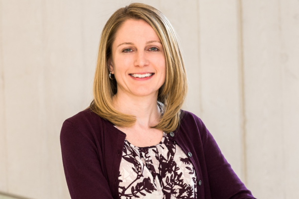 UFHealthCancer's tweet photo. Congrats to @CarrieMillerPhD of @UFJSchool, who has received a grant from @theNCI to study how young adults can help increase colorectal cancer screening in rural settings! #CancerResearch
Read more ๐ https://t.co/v5jkHSOshl https://t.co/wTNNEfySau