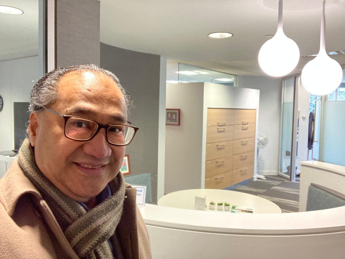 richardwongedm's tweet photo. A nice visit to the @edmontondtwn office. Stoked to see a familiar face and receive a warm welcome.
Edmonton-Downtown Strong.
🌐 https://t.co/qNw61VhWTR
#edmontondtown #yegdowntown #edmonton #yeg #downtownstrong #edmontoncitycentre #yegcitycentre #yegblog #edmontondtwn https://t.co/lH6vxfeX7e