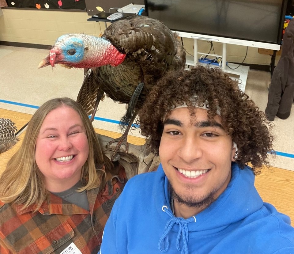 KScienceFest's tweet photo. #kansassciencefestival will be hosting nearly 50 presenters this year including Milford Nature Center. Their mission is to connect families to the world around them. Stop by their table which will feature native Kansas animals. More info: https://t.co/MbEQaU7m1c #MHK #2023KSF https://t.co/2MT8uSjD0x