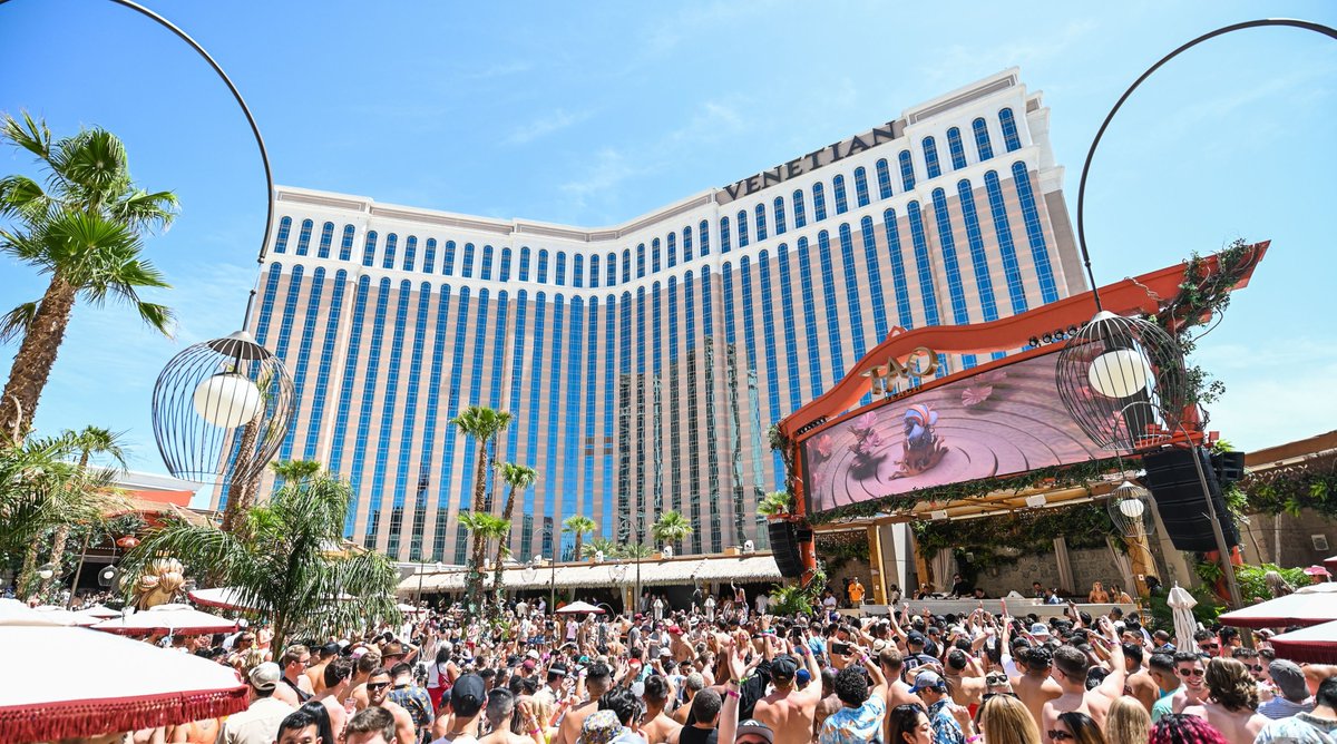 Tao Beach Dayclub tweet media