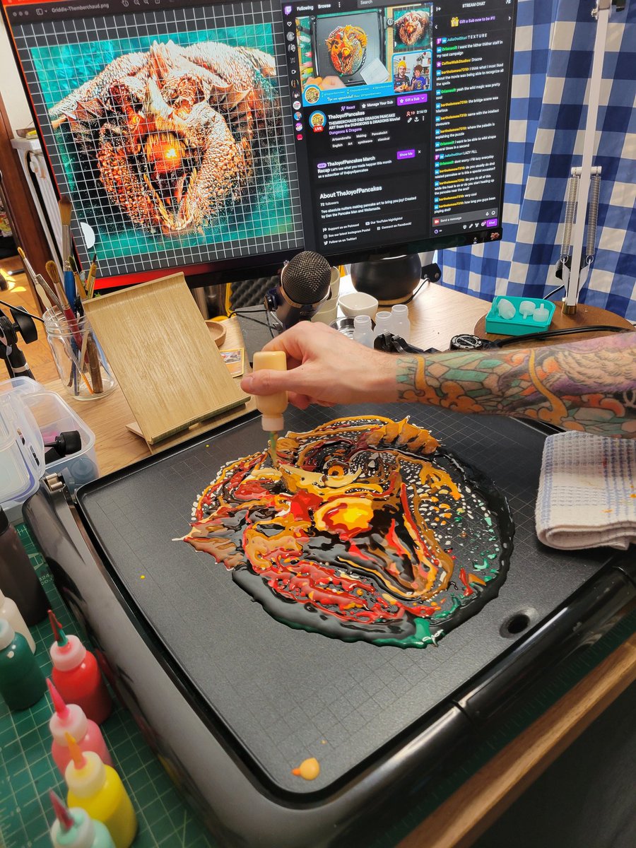 We are about to flip! Come see the reveal of this chubby king! twitch.tv/thejoyofpancak… #FatDragon 🐲 #DnDMovie