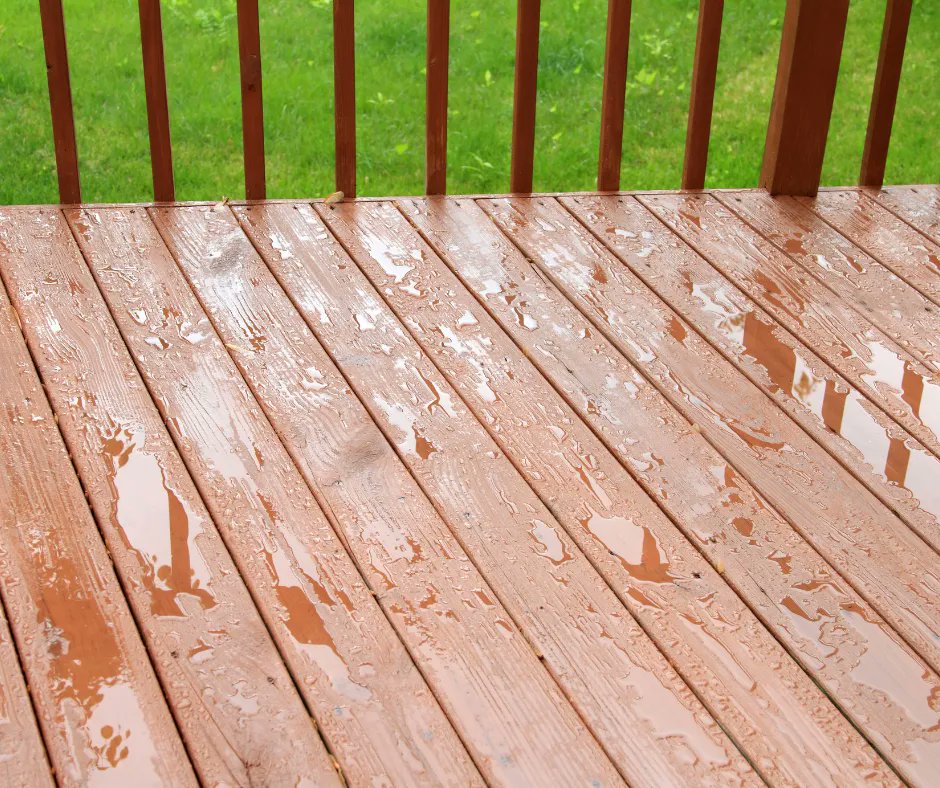 IversonsLumber's tweet image. Considering restaining your deck? There&apos;s an easy way to check - sprinkle water on it! If the water absorbs immediately, it needs to be restained. If the water beads up, your deck is good for at least another season! #SpringDIY