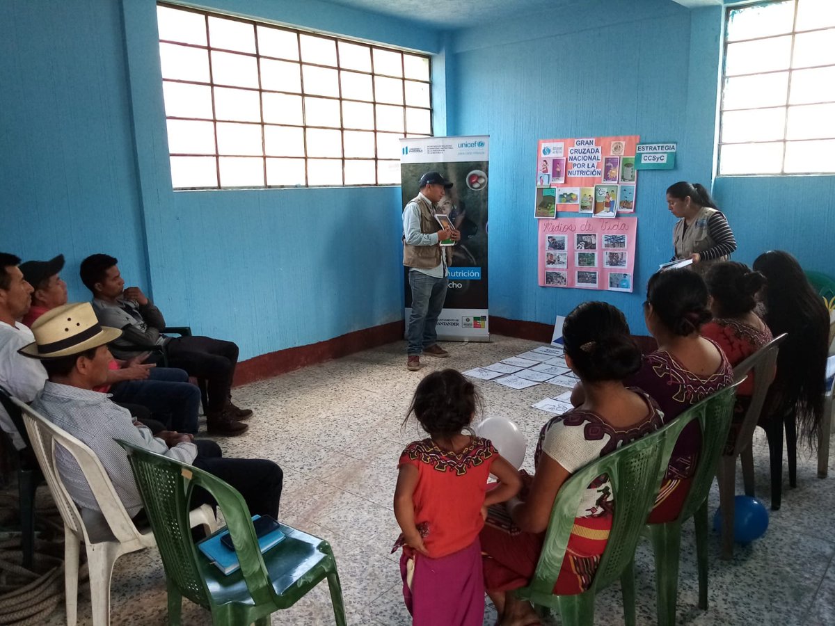 SecretariaSESAN's tweet photo. Integrantes de la #Cocosan de comunidad Chel, Chajul-#Quiché, se instruyeron sobre la Gobernanza local, a fin de incrementar sus conocimientos y desarrollar actividades que contribuyan a combatir la malnutrición y fortalecer la seguridad alimentaria y nutrición en su comunidad. https://t.co/39C50aF9H0