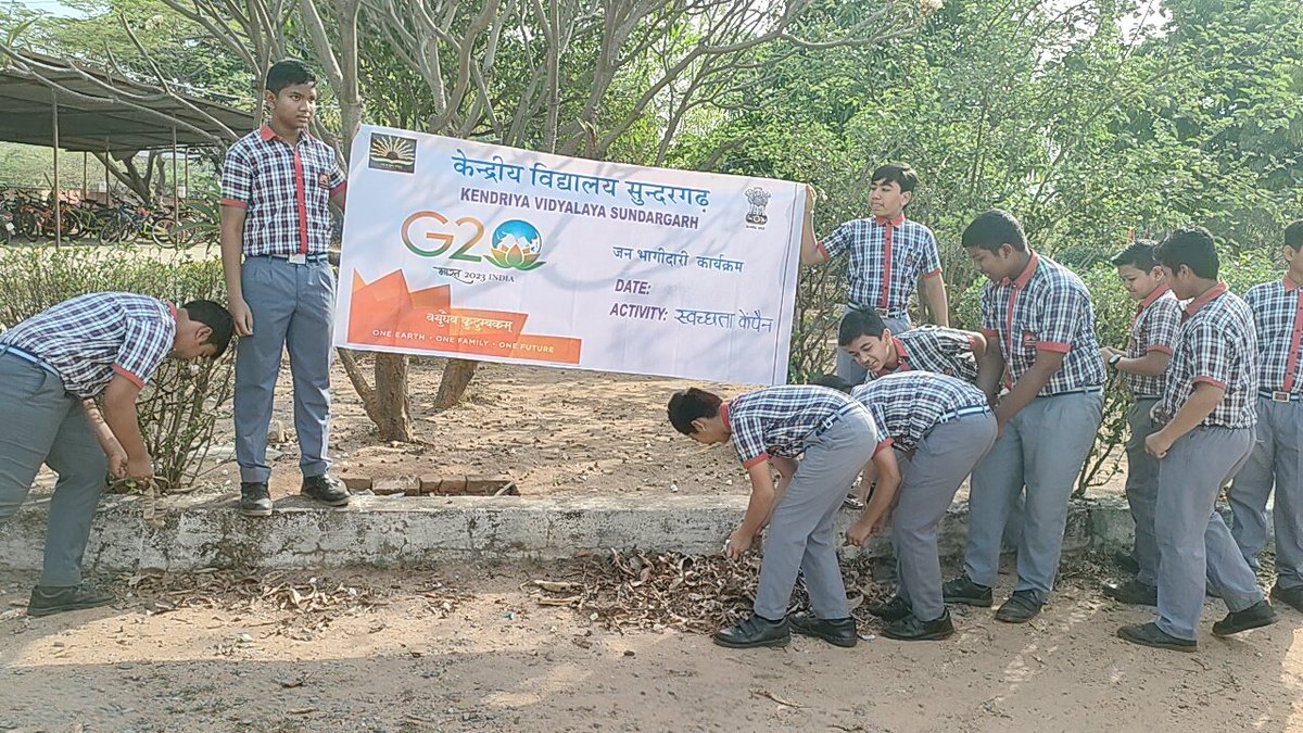 KSundargarh's tweet photo. Swachhata Campaign G20  at KV Sundargarh and outside https://t.co/0Tk8kxeh6Z