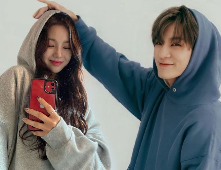 nomotaaai's tweet photo. well its not like happy birthday greeting but all i wanna say is stay being you, don't change. RP karina yang selalu melekat di kepala dan segala isinya itu kamu. Tetap menjadi rp karina yang kalo upchar seperti orang bersusah payah, terseok-seok.   I love you! https://t.co/EYqLGj7wmR