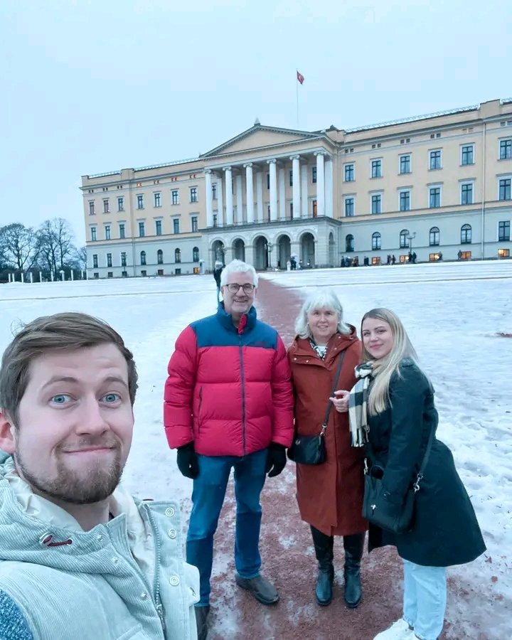 AlanWal90140938's tweet photo. Good to be back home and spend some quality time with the family 🇳🇴 https://t.co/k85mKCJaFe