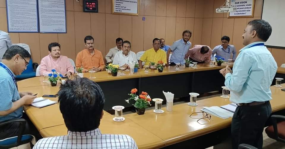 AitcAsansol's tweet photo. শ্রমিকদের বিভিন্ন দাবি-দাওয়া নিয়ে #DSP এবং #NSPCL কারখানার ম্যানেজমেন্টের সাথে এক গুরুত্বপূর্ণ বৈঠক।।

@bhumiputranaren
@GhatakMoloy @AbhijitAITC #Durgapur #INTTUC #tradeunion #AbhijitGhatak #Durgapur #দুর্গাপুর #Asansol https://t.co/vvBrjFRD9C