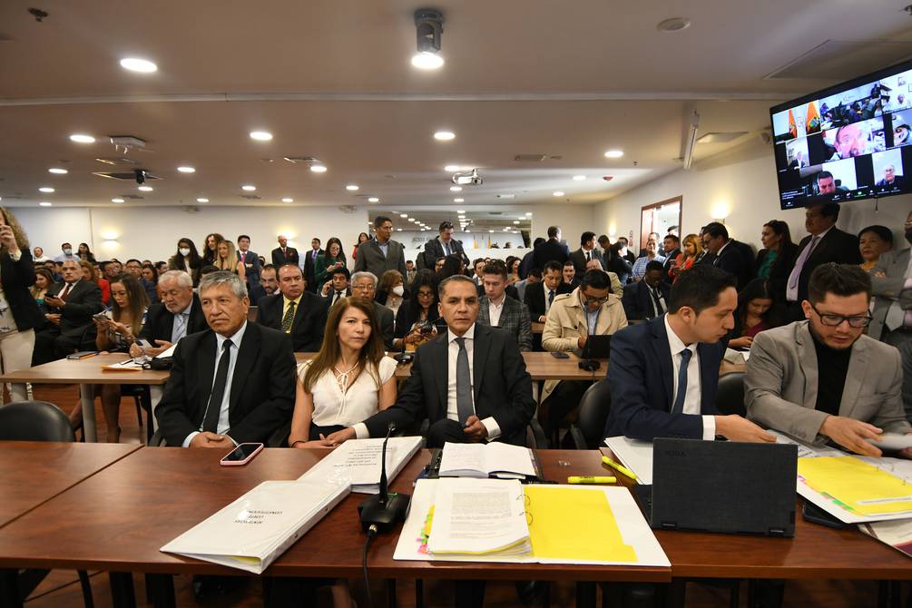 eluniversocom's tweet image. Arranca en Quito la audiencia de acción de  protección que exige la entrega de ‘recursos suficientes’ para la Función Judicial ► ow.ly/IGw450NF8eW