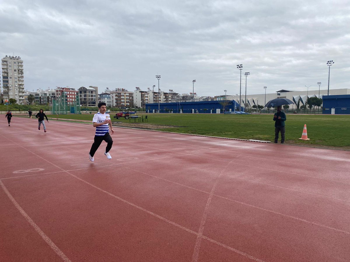 KarabucakO's tweet photo. Okul Sporları Özel Sporcular Atletizm müsabakasında öğrencilerimiz Uğur Sarıca ve G. Aleyna Soral 100 m. ve 300 m. de 1. olarak altın madalya, Ayşe Güyen 100 m. ve 300 m. de 2. olarak gümüş madalya kazanmıştır. Öğrencilerimizi tebrik ederiz. @FRKATILGAN @emre_caliskan https://t.co/6q4XPNgD2H