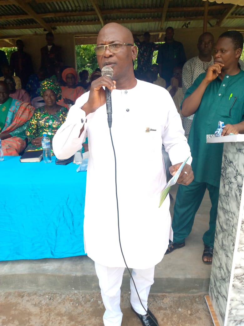 gbenga_oyekola1's tweet photo. Earlier today, we were at the Galilee Program organized by the Christian Association of Nigeria, Oyo State Chapter.
It was a great time to celebrate the resurrection of Christ and also a great opportunity to appreciate the good people for voting us into power. https://t.co/3GPUyPQpbX