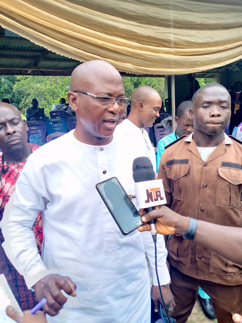 gbenga_oyekola1's tweet photo. Earlier today, we were at the Galilee Program organized by the Christian Association of Nigeria, Oyo State Chapter.
It was a great time to celebrate the resurrection of Christ and also a great opportunity to appreciate the good people for voting us into power. https://t.co/3GPUyPQpbX