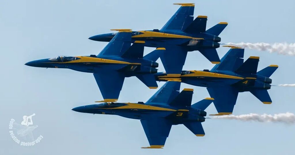 Guido_Aviation's tweet photo. 4 Hornets so close together, that can only be the #BlueAngels 🇺🇸 @USNavyBlueAngels
#FA18 #FA18Hornet
#f18 #Navy #FlyNavy #USNavy
#USNavyBlueAngels #BlueAngelsFans https://t.co/EPkhrzvxDq https://t.co/GoHAl4msr3