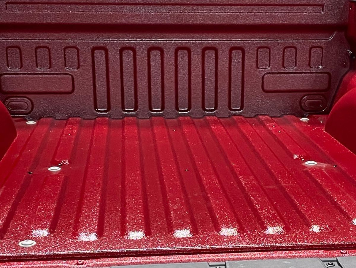 calgary_x's tweet image. How about some Spring Colour?💪🌷👍🌸💪
💡Call TODAY w/your ideas💡

📞North 403-291-3030
📞South 403-243-3779

#linex #linexit #calgarytrucks #ford #dodge #ram #jeep #chev #gmc #toyota #tacoma #bumper #bedliner #strong #tough #protection #calgary #yyc #springcleaning #projects