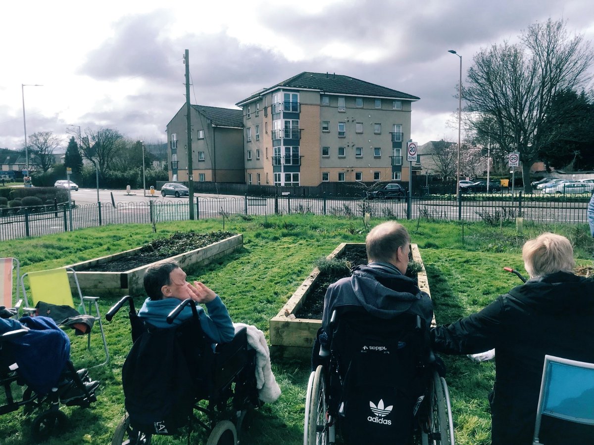 Goodroots_SH's tweet photo. It was great to open the garden back up on Thursday and welcome back new and familiar faces in our community 🙌 

Good Roots is open again on Thurs 20 April and then every Thurs from 10am - keep an eye out for upcoming weekend dates too! We’d love to see you in the garden 🥕🌽🥦 https://t.co/xshZBaNMfa