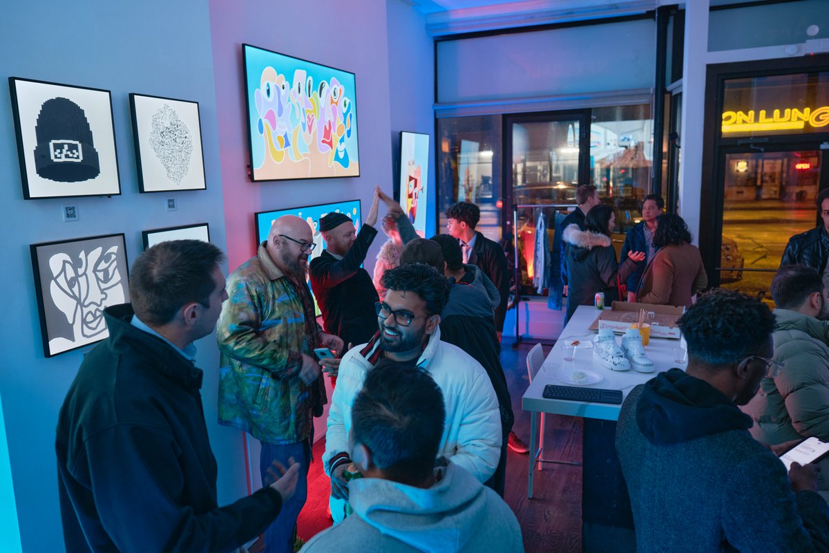 imnotArt🧱 tweet media