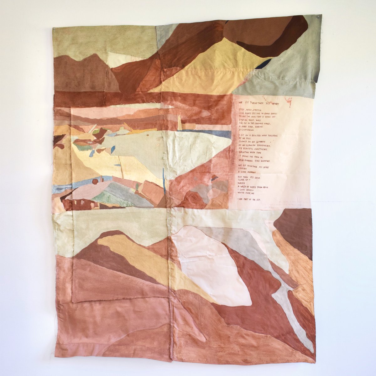 Siobhan_Studio's tweet photo. We Sit Together Yet Apart
Monoprint, Earth and Natural Pigments on mixed materials, 133x102cm.

Thinking back to my time in Newlyn on @VisualArtsScot @WBGTrust residency.

All colour in this painting is made from the earth- magic! https://t.co/d1JP4IaFcs