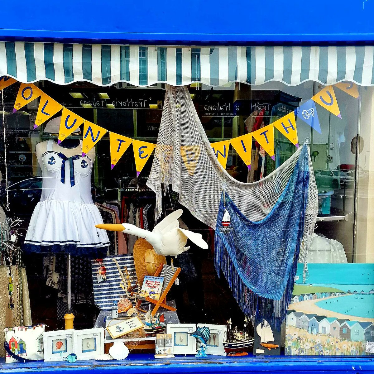 Colours of the Sea 🌊
Nautical theme in the window for this week ⛵️ 

#MyMindShop #charityshop #Bexhill #nautical #recycle #buysecondhand
 #bexhillcharity #nauticaldecor