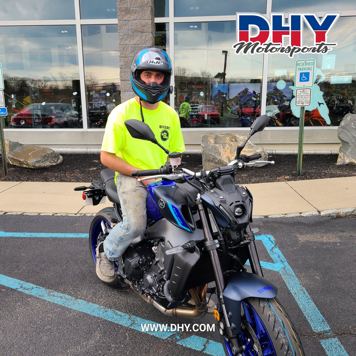 Congratulations to Brian on his 2023 #Yamaha #MT09! We hope you love your new bike and thanks for choosing #DHYMotorsports as your dealership! #dhynj #mynewride

Sales Rep: Shawn Reed | Shawn@dhy.com