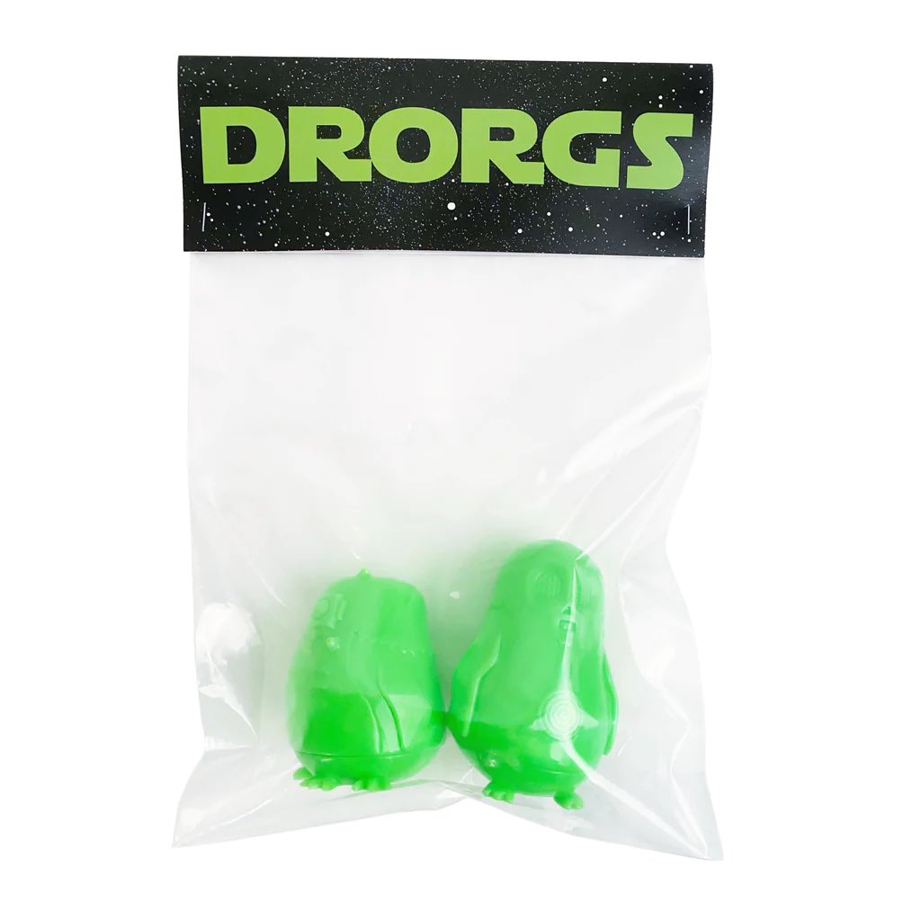 NathanHamill's tweet photo. Drorgs: Ooze Ed. now available at Rotofugi https://t.co/4q6QffRxY7 @rotofugi
#rotofugi #vinyltoy #vinyltoys #sofubi https://t.co/haml1OpCat