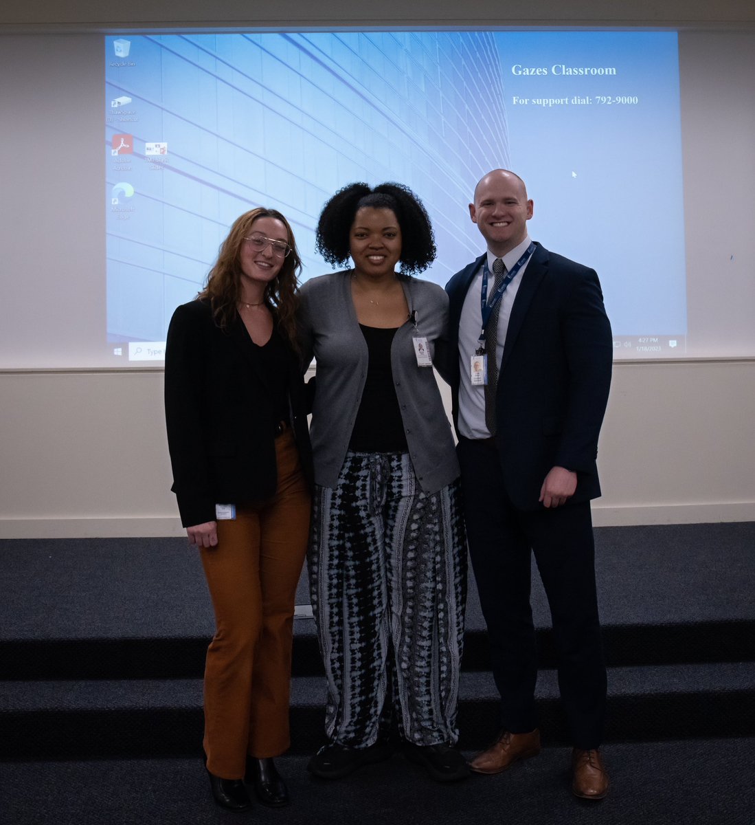 Some shots from the 3 Minute Thesis competition!