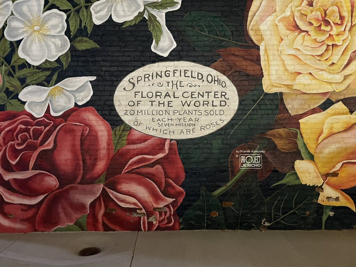 JoshLipnik's tweet image. Springfield, Ohio
Floral Center of the World 🌹