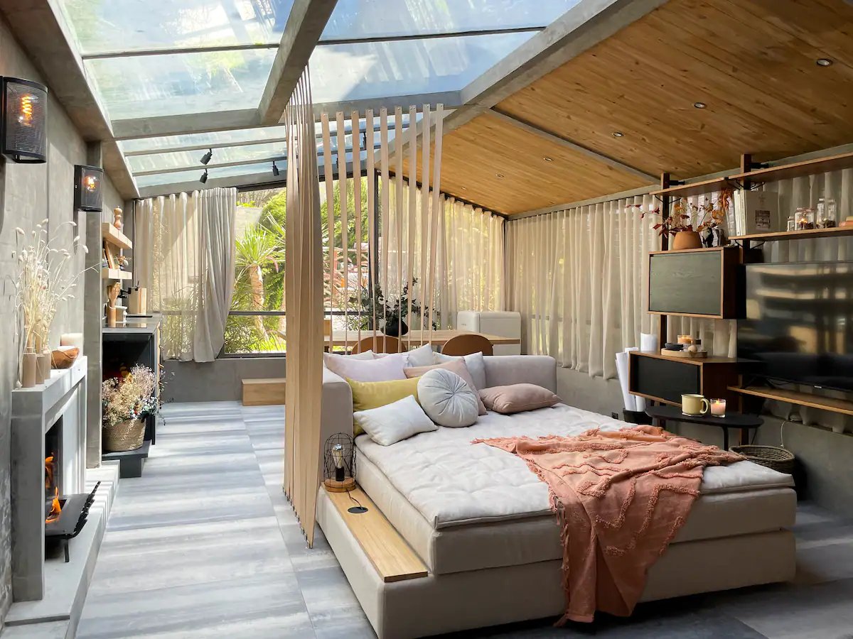 hadestays's tweet photo. This home in Casablanca, Morocco will cost you $98/night. A beauty for solo travelers!!
Link to book: https://t.co/G8aB4onLwW
#HadeHomes #Travel #Africa #India #Spain #UK https://t.co/5OP95AldqG