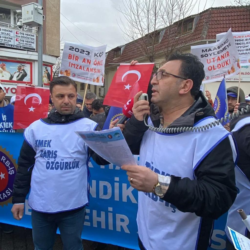 Artık yeter!
 
2023 Kamu Çerçeve Protokolü Tavizsiz!! İMZALANSIN! 

#2023KÇPTAVİZSİZİMZALANSIN
#KAMUİŞÇİSİVATANBEKÇİSİ
#CÜZDANBOŞ