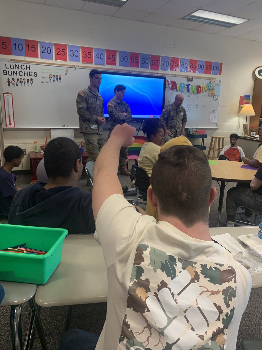 D_JensenGHHS's tweet photo. Special classroom visit from @USArmy 
Thanks for visiting and teaching us about your job! https://t.co/2HWjZRnOly