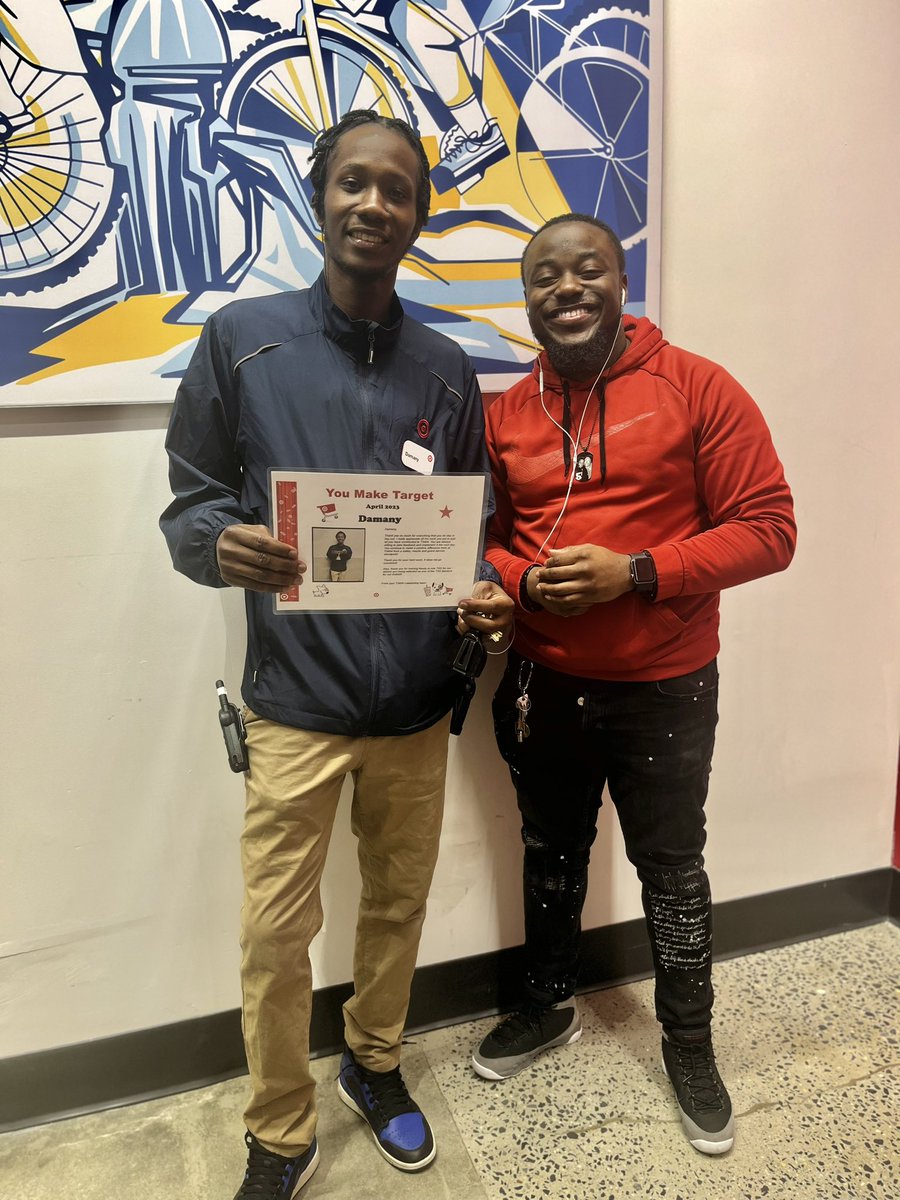 Damany, Congrats on being nominated for April’s You Matter Award. You continue to show up and show out! Thank you for all your hard work and dedication💪🏽 We appreciate you 🎉 @Jailenetgt <a href="/KercyKesly/">KKer</a> <a href="/FranklinChavez_/">Franklin</a>