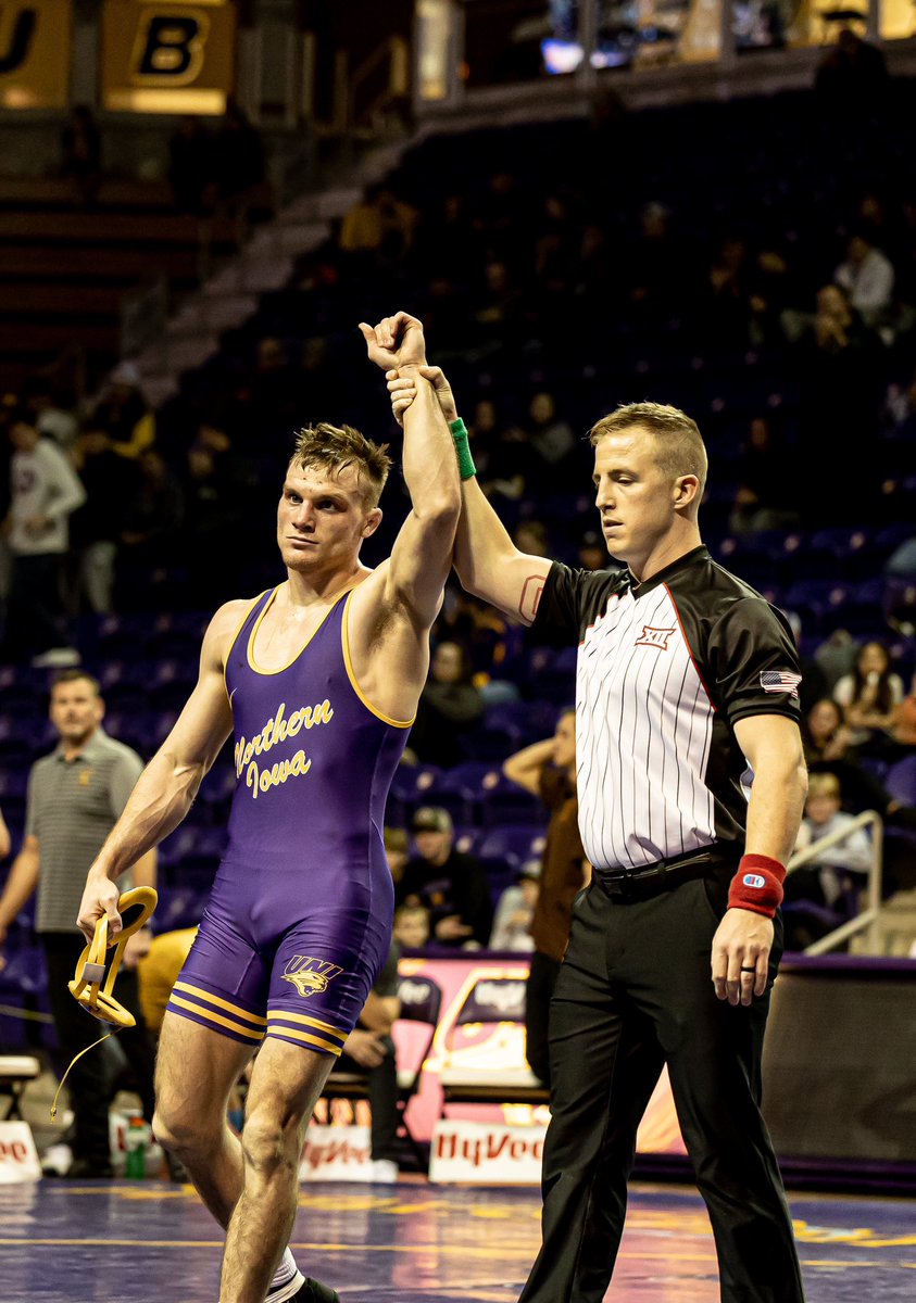 Next up on Season wrap up : Derek Holschlag -157lbs

Favorite memory: ISU meet

Favorite memory with teammates: Fitness center after camelback 

#PantherTrain l #EverLoyal