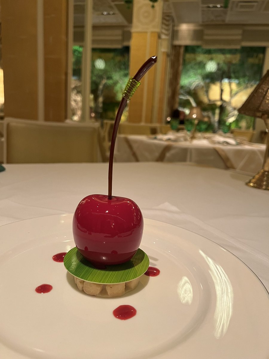 BryanGlenn's tweet photo. Wing Lei 🥢 https://t.co/9QQEzhwCpf