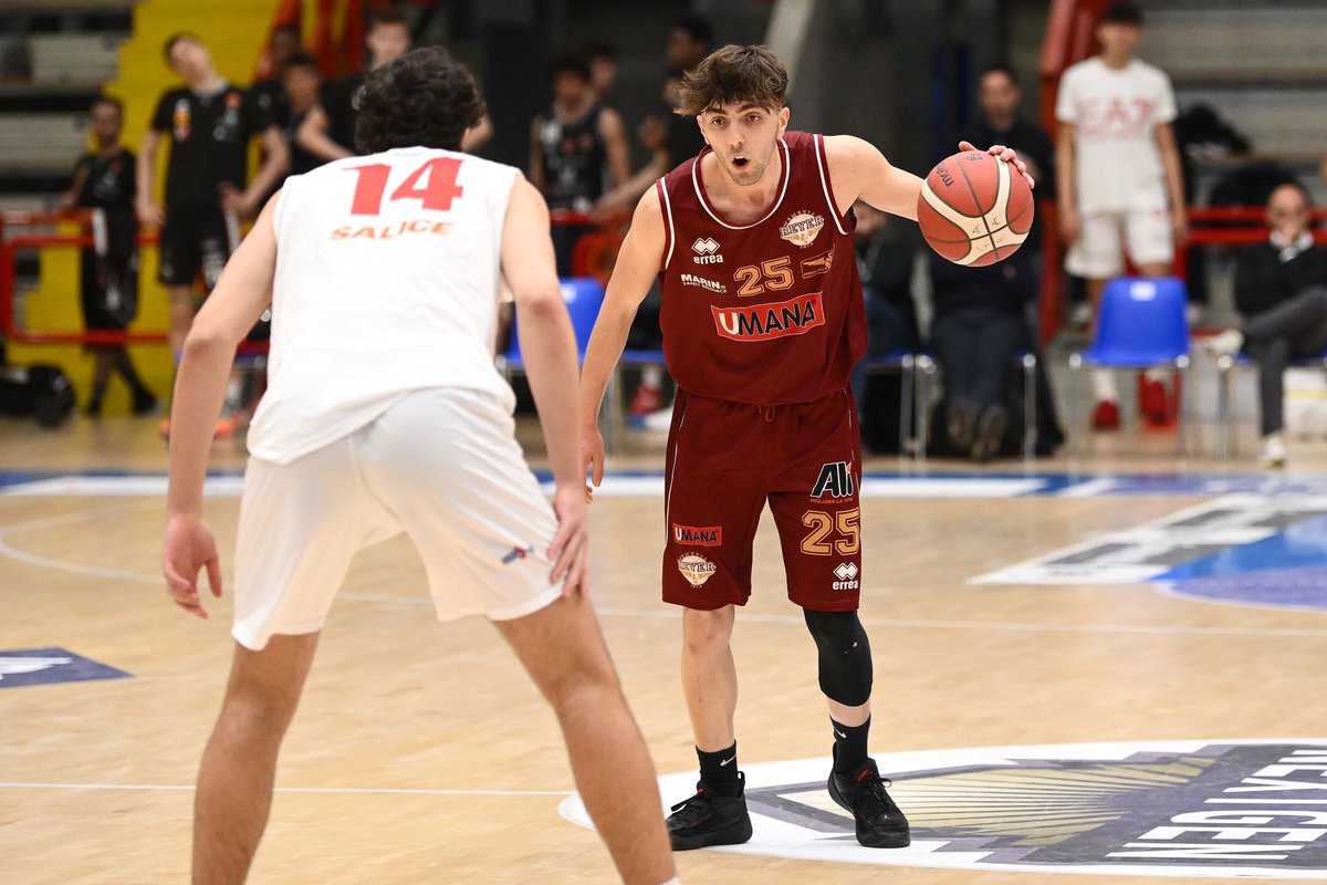 REYER1872's tweet image. 🦁 Termina ai quarti di finale l’avventura dei nostri giovani leoni alla #NextGenCup, un’altra preziosa esperienza 💪

👉 bit.ly/40WCQxS

#Youth