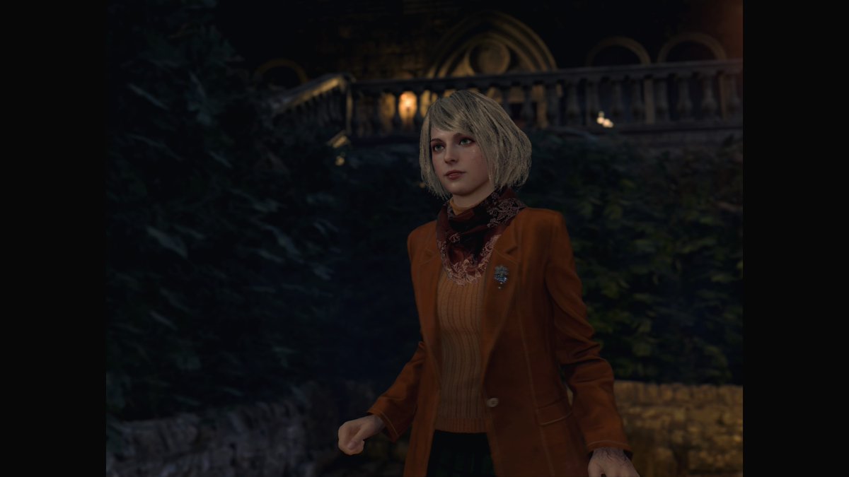 Marisfelica's tweet photo. The garden 🌷🌹🌺 #ResidentEvil4Remake #VPRetweet #VirtualPhotography #VPRT #WorldofVP #Gametography #VGPUnite #VGPNetwork #ZVPCollection #ThePhotoMode #ArtisticofSociety #PlayStation #ResidentEvil #GamerGram #CosasdeGamer #PS5Share #ResidentEvil4 https://t.co/bdWkVHa70M