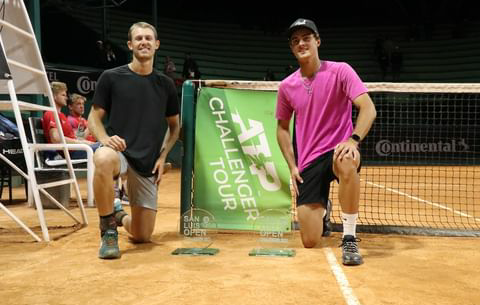 Not_Esportivas's tweet photo. ATP Challenger!
Parabéns aos duplistas campeões, o australiano @AdamWalton99 (🇦🇺) e o tenista da Ilhas Marianas Colin Sinclair (🇲🇵) que conquistaram o @ATPChallenger de San Luis no México.
#ATPChallenger #tennis #slo23 #SanLuisPotosi #AdamWalton  #ColinSinclair https://t.co/MirIHOChID