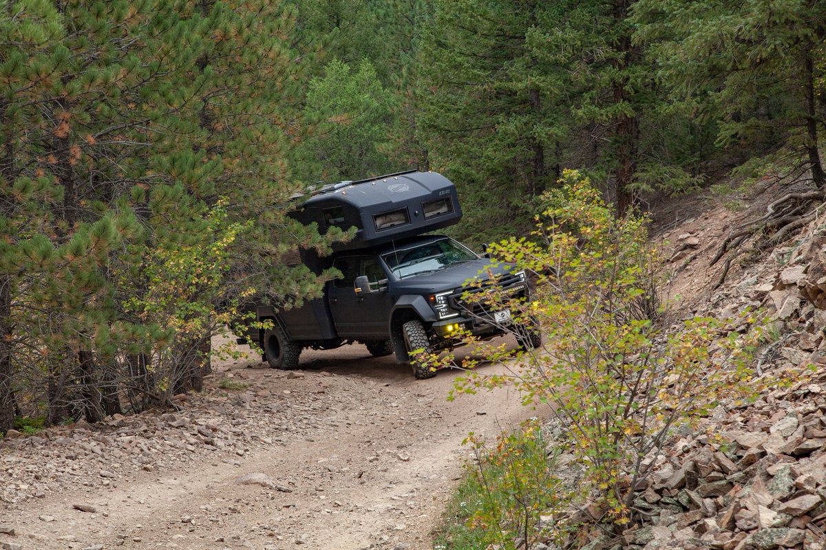 Through the river and through the woods.

#roamtheearth #earthroamer #livewild #liveyourdream #offroad #overland