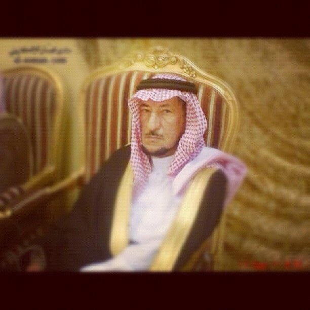 m7md_aldweesh's tweet photo. .
.

اللهم كما طيبت ذكر والدي في أرضك وبين خلقك، طيّب ذكره في سمائك وبين ملائكتك، وأره مكانه في الجنة

(يمناك تمطر علينا وانت تحت الثرى

وصلتنا ( للثريّا ) طيّب الله .. ثراك) https://t.co/cK2FkNvjrr