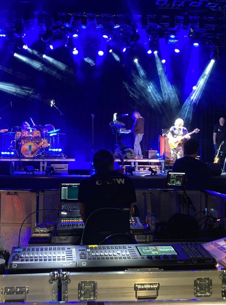ControlObsidian's tweet image. @alecmorris showing his &quot;first time out with full NX1 set up at Poppodium Boerderij in Zoetermeer, NL with Mick Pointer Band 40th anniversary of a Jester&apos;s Tear.&quot;

#obsidiancontrol #obsidiancontrolsystem #repost