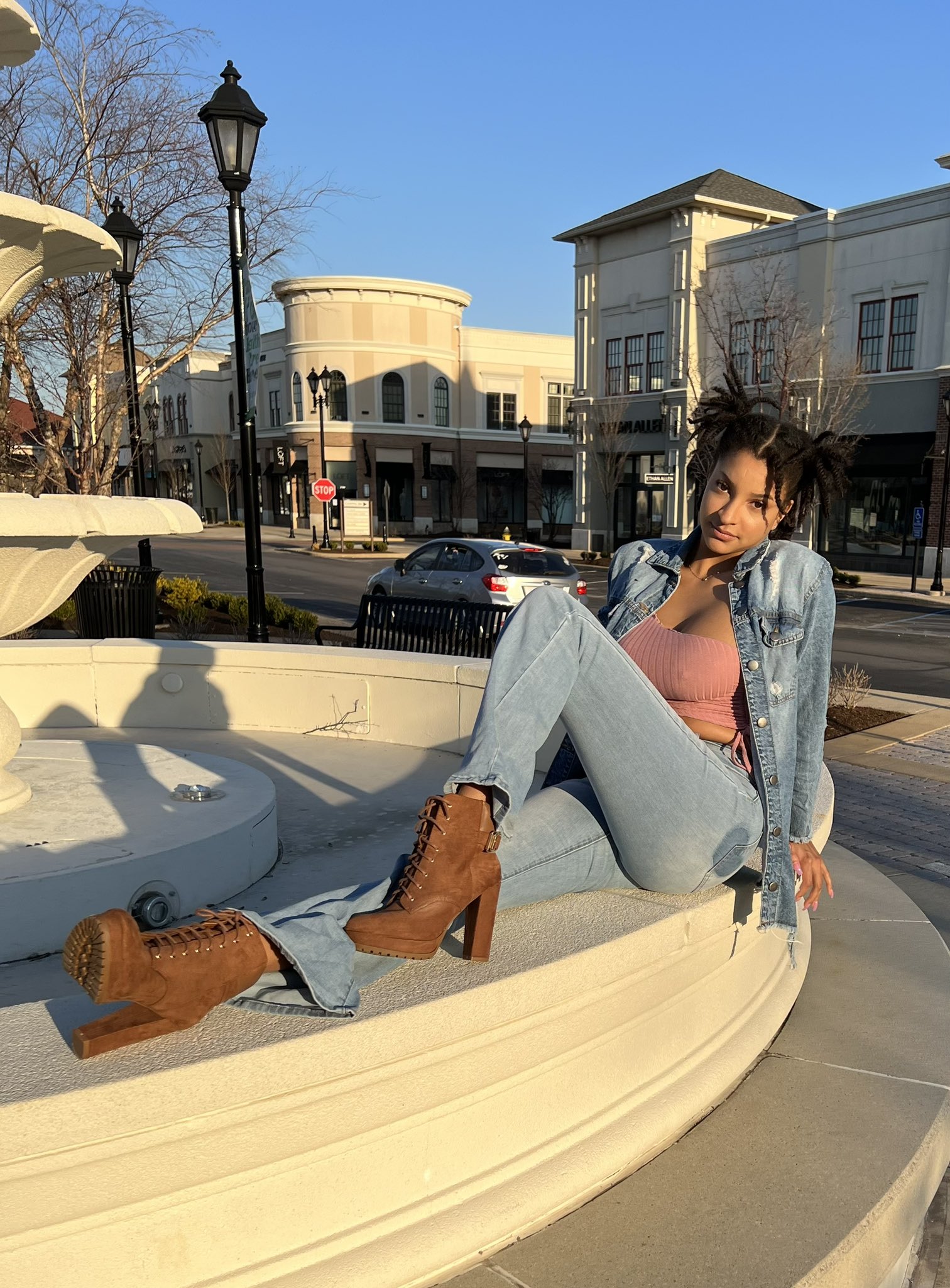 Foxybrown20: The Influencer Who Changed Everything - a1po94j