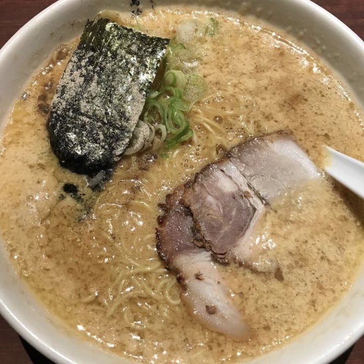 BigbrotherU2's tweet photo. @bozu_108 萬珍軒の卵とじラーメン。これより上手いラーメンはないでしょ！？ https://t.co/d2sFayOsfT