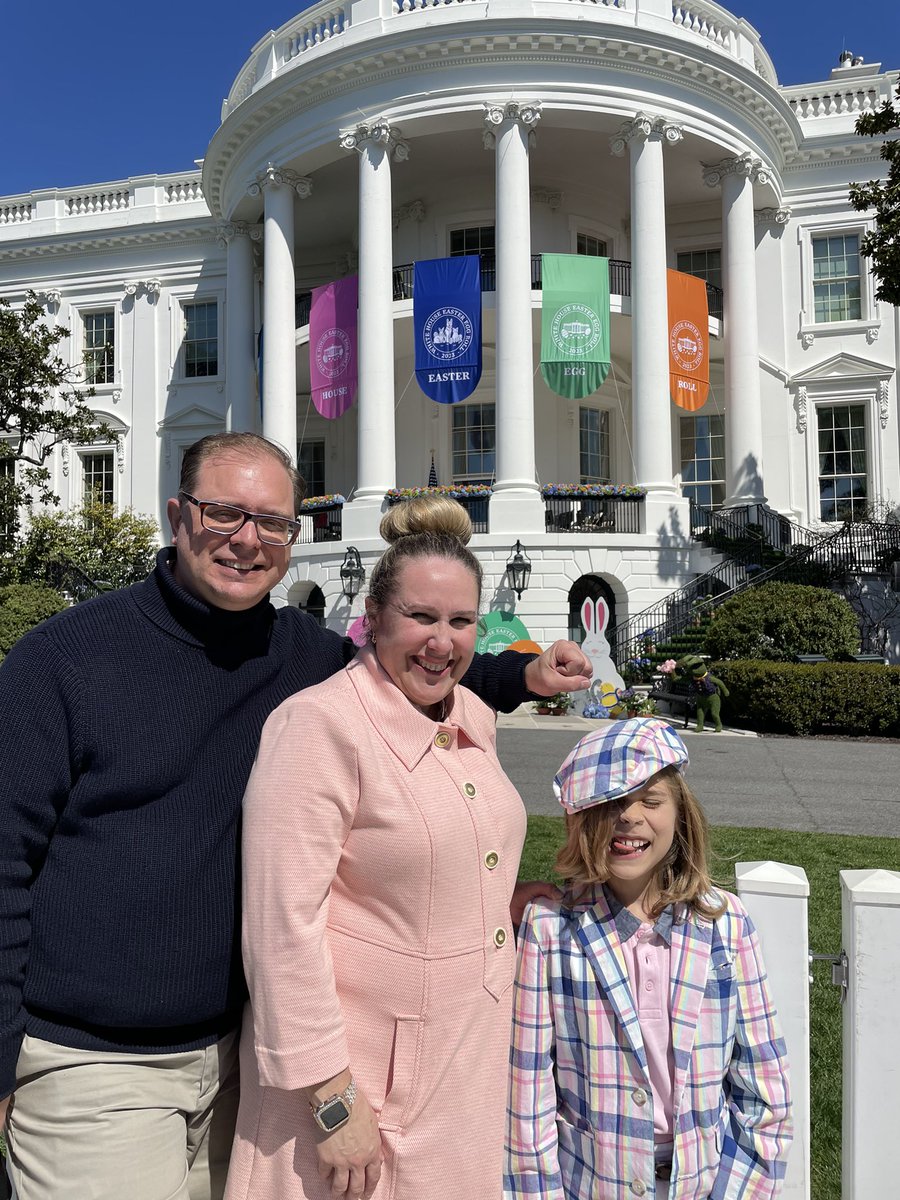 ShaneRVT's tweet photo. Blessed day with family and friends at the White House Easter Egg Roll! 🐣🐰🥚 https://t.co/zQY20mSRlc