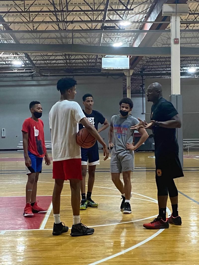 wisdomtheguard's tweet photo. Back in 2020 putting in work #Flashback #putinginwork #hardworkpaysoff https://t.co/Vy0jOmQC2I