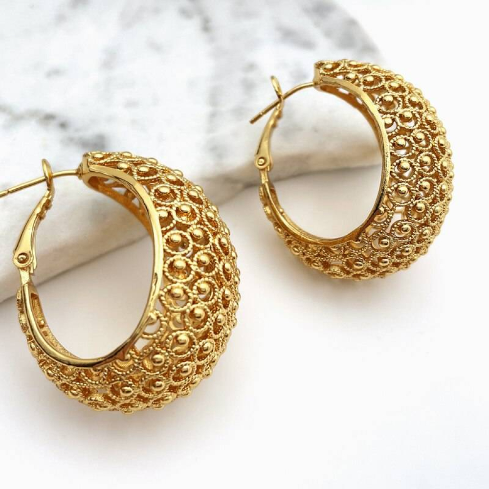 Round Cutout Hoop Earrings For Women - KAYLA - rbjewellery.com/product/round-… 

#etsyshopowner #summerfashion #indiebusiness #jewelryforsale #jewelryoftheday #postoftheday