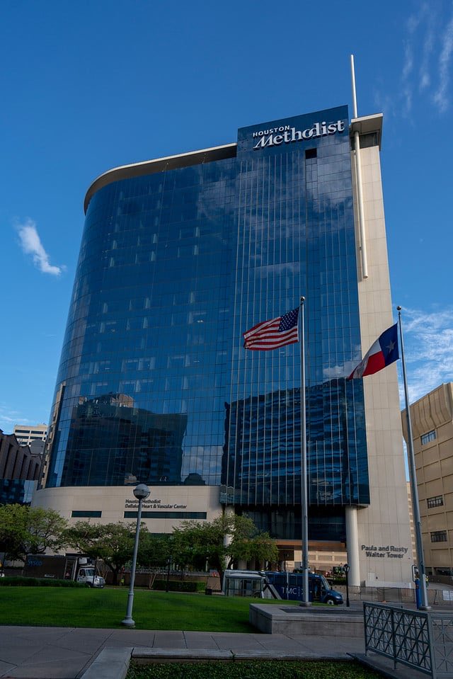 Hey med students interested in #neurosurgery 

Check out <a href="/HMNeurosurgery/">Houston Methodist Neurosurgery</a> for a visting #SubI this summer or fall. Lots of opportunities for education and mentorship in all the subspecialties

Learn more: 
houstonmethodist.org/apply