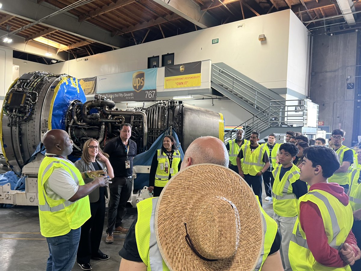 SoCal Crecer - Hispanic & Latino BRG tweet media