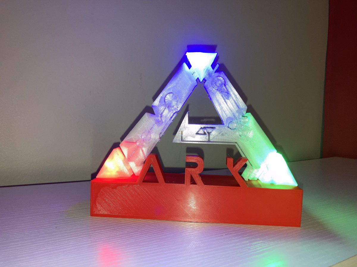 StonedLeprechan's tweet photo. Finally finished my Ark night light for my stream! I love it 😍! #KickArmy #kickstreamer #3Dprinted #builtbyme #ARKSurvivalEvolved #PlayStation https://t.co/wa4GExHTMS