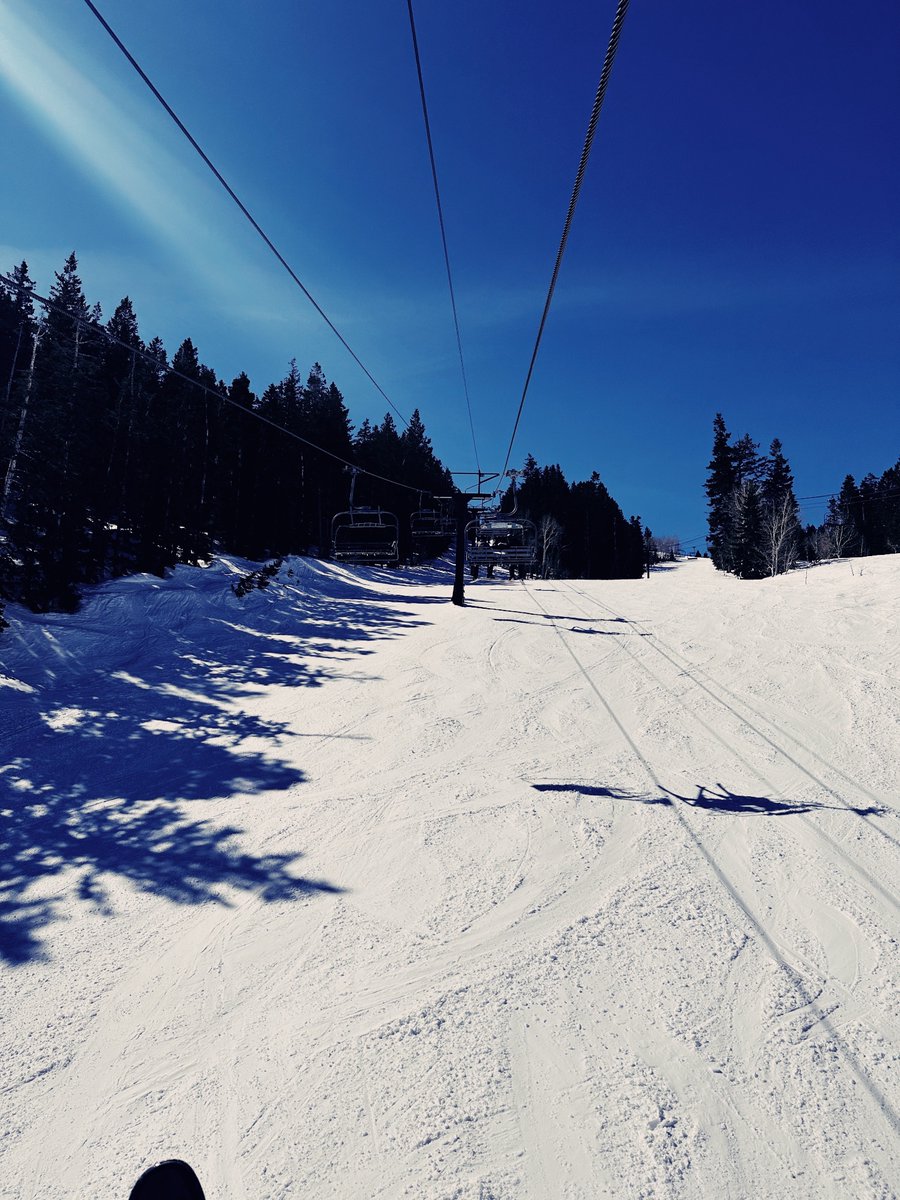 Deer Valley spring bluebird days are the best… especially when there’s still 140” (355cm) on the ground!