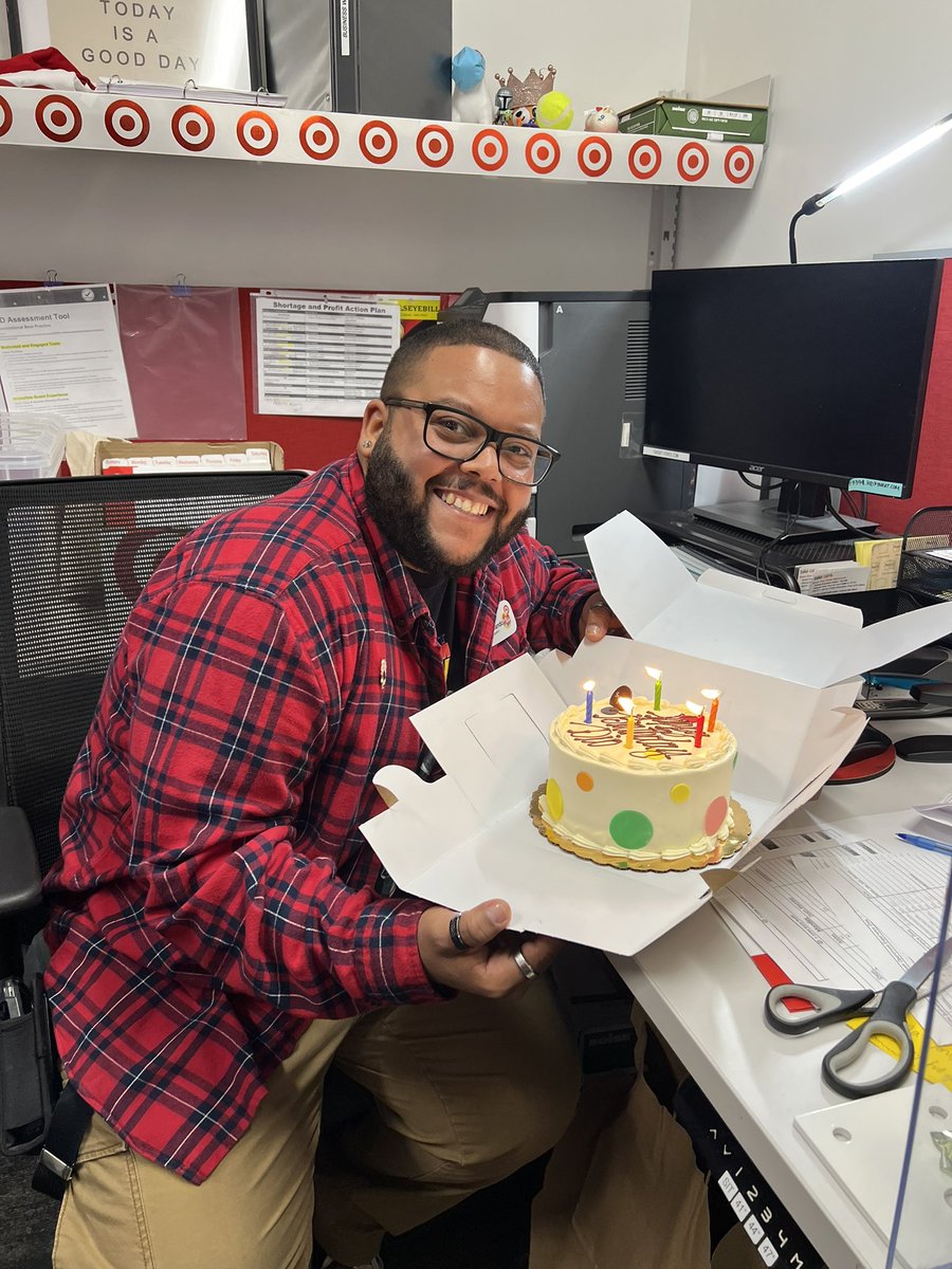 Paulina Mavrikis tweet media